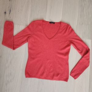 Valerie Stevens Coral V-Neck Cashmere Jumper